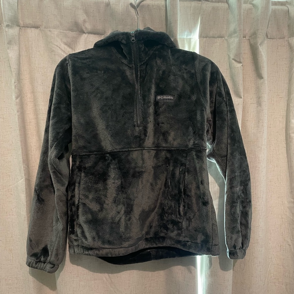 XL Columbia Fur Jacket